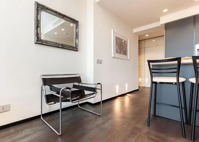 Free Parking In Luxury With View - Steps To Brignole Train Station Apartamento