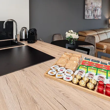 Free Parking In Luxury With View - Steps To Brignole Train Station *