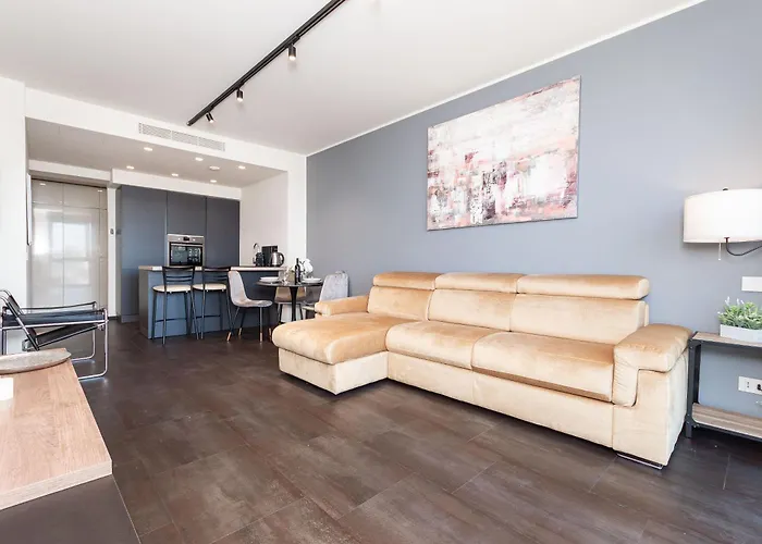 Apartament Free Parking In Luxury With View - Steps To Brignole Train Station *